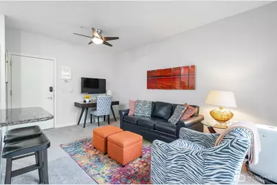2415 2nd Avenue #449, Seattle, WA 98121 - Photo 9