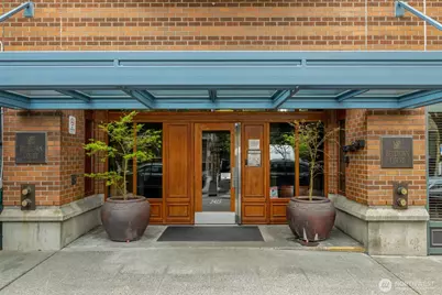 2415 2nd Avenue #449, Seattle, WA 98121 - Photo 23