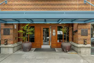 2415 2nd Ave, Seattle, WA 98121 - Photo 23