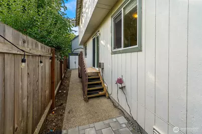 18215 SE 261st Court, Covington, WA 98042 - Photo 33