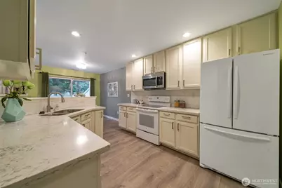 4802 Nassau Avenue NE #23, Tacoma, WA 98422 - Photo 3