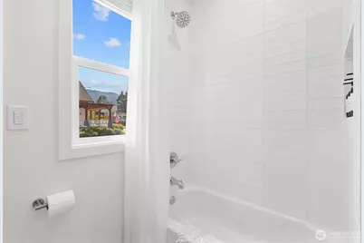 448 Front Street N, Issaquah, WA 98027 - Photo 35