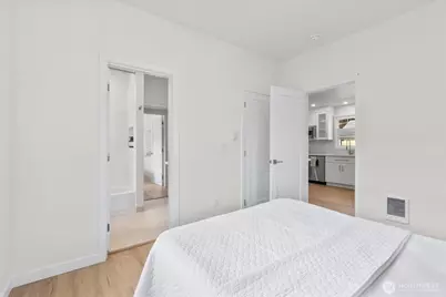 448 Front Street N, Issaquah, WA 98027 - Photo 31