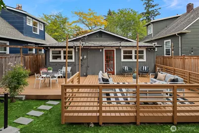 607 23rd Avenue E, Seattle, WA 98112 - Photo 23