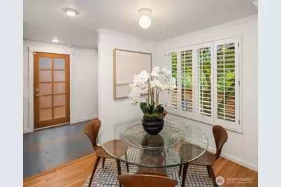 607 23rd Avenue E, Seattle, WA 98112 - Photo 9