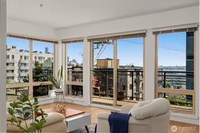 500 Fifth Avenue W #505, Seattle, WA 98119 - Photo 3