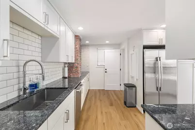 7132 34th Avenue SW, Seattle, WA 98126 - Photo 11