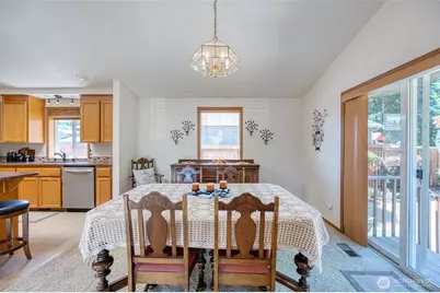 10224 189th Street Ct E, Puyallup, WA 98374 - Photo 9