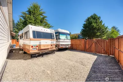 10224 189th Street Ct E, Puyallup, WA 98374 - Photo 25