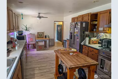 10270 State Route 101, Raymond, WA 98577 - Photo 11