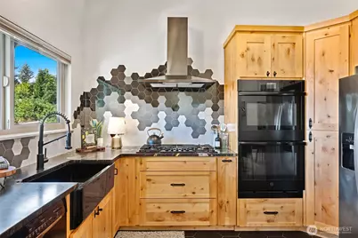 13748 16th Avenue SW, Burien, WA 98166 - Photo 7