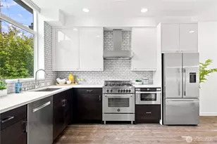 313 Valley St, Seattle, WA 98109 - Photo 5