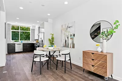 313 Valley Street, Seattle, WA 98109 - Photo 7