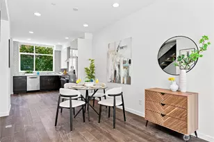 313 Valley St, Seattle, WA 98109 - Photo 7