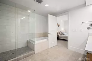 1 Ward St, Seattle, WA 98109 - Photo 21