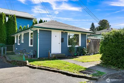 905 Broadway Street, Arlington, WA 98223 - Photo 3