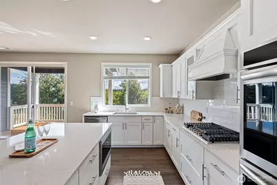 10432 Treasure Drive NW, Silverdale, WA 98383 - Photo 11