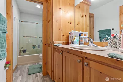 7511 Hannegan Road, Lynden, WA 98264 - Photo 27