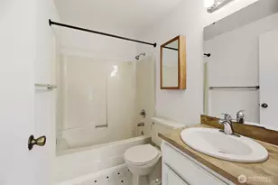 2630 Club Ct, Mount Vernon, WA 98273 - Photo 21