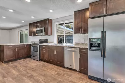 12405 SE 270th Street, Kent, WA 98030 - Photo 11