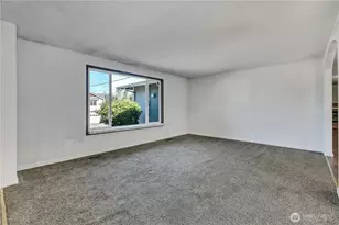 12405 SE 270th St, Kent, WA 98030 - Photo 9