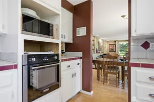 2816 26th St, Bellingham, WA 98225 - Photo 29