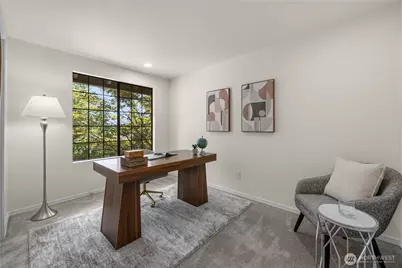 8615 139th Avenue NE, Redmond, WA 98052 - Photo 3