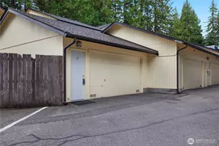 1801 Evergreen Park Ct SW, Olympia, WA 98502 - Photo 19