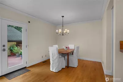 1801 Evergreen Park Court SW #19, Olympia, WA 98502 - Photo 5