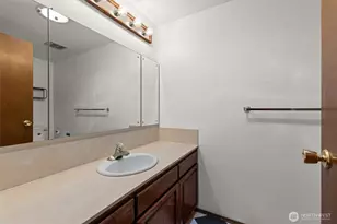 3322 102nd Ave NE, Bellevue, WA 98004 - Photo 21