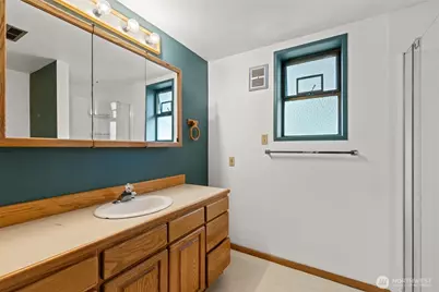 3322 102nd Avenue NE, Bellevue, WA 98004 - Photo 31