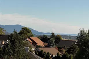 2557 Lakeridge Dr, Ferndale, WA 98248 - Photo 11