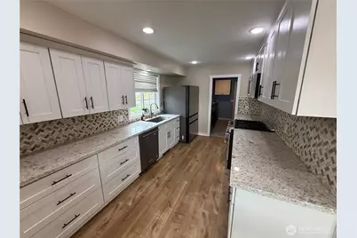 2557 Lakeridge Drive, Ferndale, WA 98248 - Photo 15