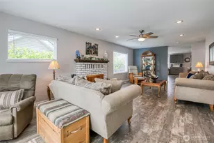 218 B St, Cosmopolis, WA 98537 - Photo 17