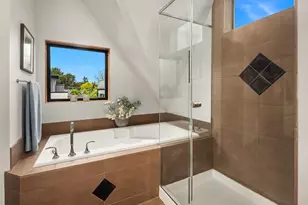 2423 N 75th St, Seattle, WA 98103 - Photo 27