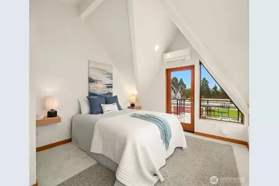 2423 N 75th Street, Seattle, WA 98103 - Photo 23