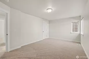 2021 NE 25th Pl, Renton, WA 98056 - Photo 31