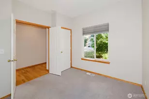7037 Whistle Ln NE, Bremerton, WA 98311 - Photo 11