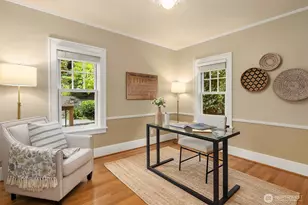 863 E Gwinn Pl, Seattle, WA 98102 - Photo 19