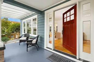 863 E Gwinn Pl, Seattle, WA 98102 - Photo 7