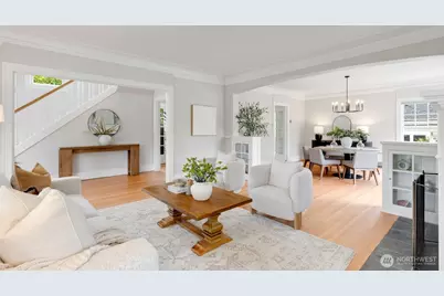 1557 Thorndyke Avenue W, Seattle, WA 98199 - Photo 11