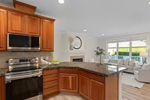 24515 NE Vine Maple Way, Redmond, WA 98053 - Photo 5
