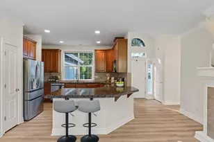 24515 NE Vine Maple Way, Redmond, WA 98053 - Photo 3