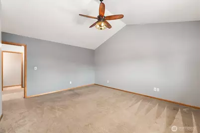 1068 Homestead Drive, Burlington, WA 98233 - Photo 11