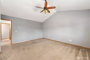 1068 Homestead Dr, Burlington, WA 98233 - Photo 11