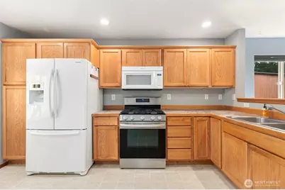 1068 Homestead Drive, Burlington, WA 98233 - Photo 7
