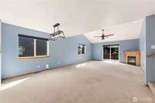 1068 Homestead Dr, Burlington, WA 98233 - Photo 9