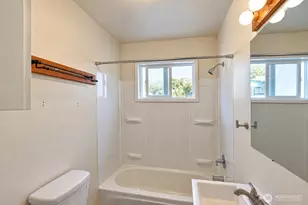 312 21st Ave, Seattle, WA 98122 - Photo 17
