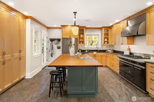 3234 NW 69th St, Seattle, WA 98117 - Photo 17