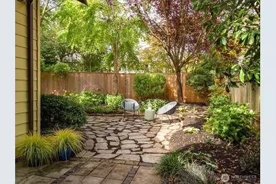 3234 NW 69th Street, Seattle, WA 98117 - Photo 31